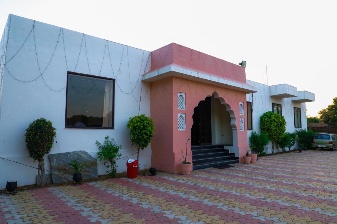 Hotel Yash Vilas Sawai Madhopur Buitenkant foto
